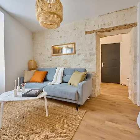 Appartement standing à 7min de Fontainebleau centre, 3min de Moret-sur-Loing et 45min de Paris  Veneux-les-Sablons Exterior foto
