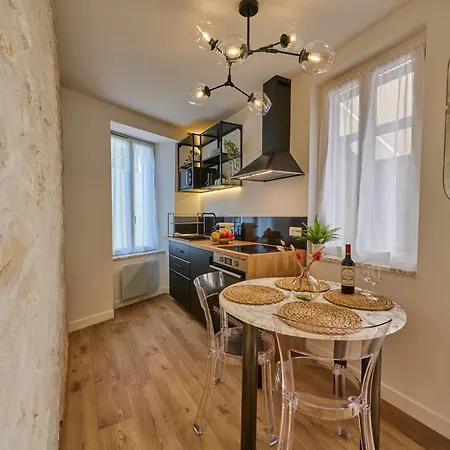 Appartement standing à 7min de Fontainebleau centre, 3min de Moret-sur-Loing et 45min de Paris  Veneux-les-Sablons Exterior foto