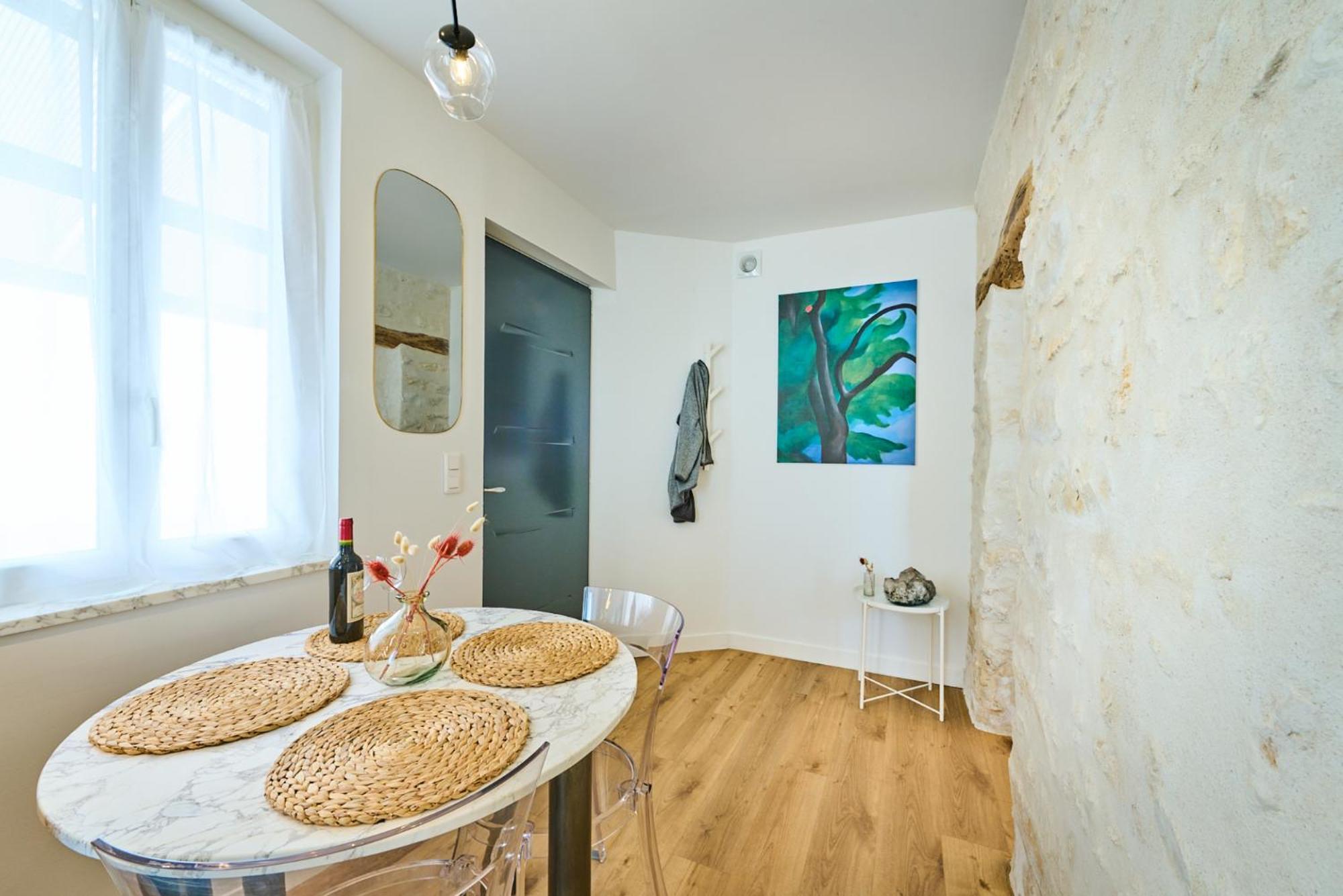 Standing A 7min De Fontainebleau Centre, 3min De Moret-sur-loing Et 45min De Paris *